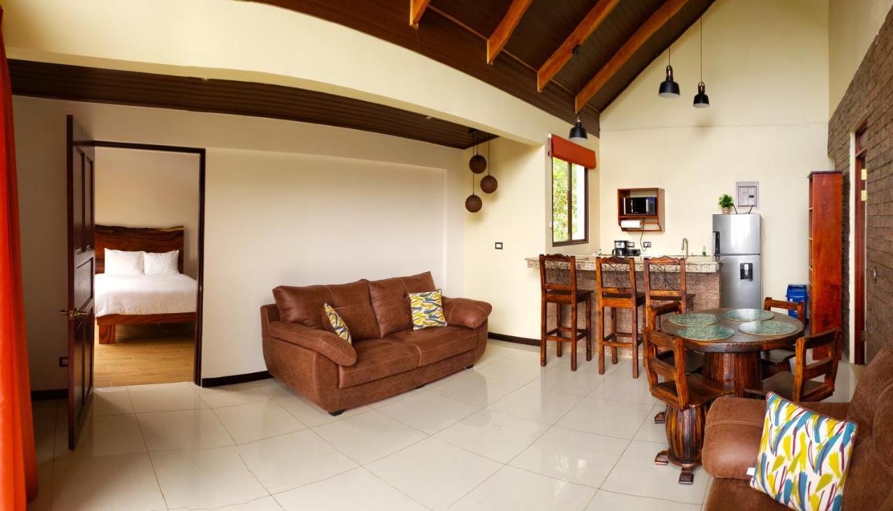 Green Forest Rustic Houses Monteverde Bagian luar foto